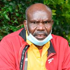 Henry Rono: Kenyan great who broke four world records in 81 days dies