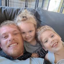 Where to find a running car with a title for $900 cash?