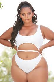 Top 5 hot plus size models all around the world. Discover Plus Size Swimsuits 300 Flattering One Pieces Bikinis Fashion Nova