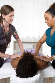 The Four Hand Massage Four Hands Are Better Than Two