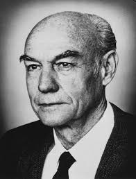 Today in the History of Psychology (20th August 1913), Roger Wolcott Sperry  was born. A world renowned Professor of Psychobiology, Sperry is best known  for his pioneering split-brain research into the functional