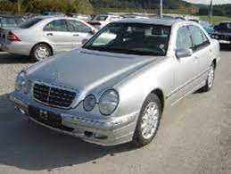 Maybe you would like to learn more about one of these? 2000 Mercedes Benz E220 Specs