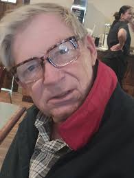 At our monthly meeting to discuss '60'S Alumni Reunion, we borrowed glasses  from Judy so we could see our bill 🤣🤣