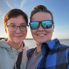 Bernice got her some new foot boards put