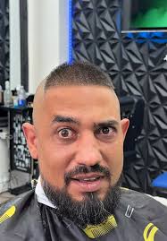 1970s Haircut Tutorial for Comedians