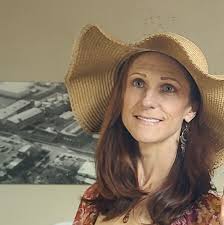 How to find eco-friendly packaging solutions for meal distribution in  Martin county?