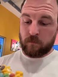 Joshua Lepe's Instagram, Twitter & Facebook