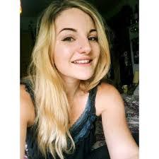 Martha Minter's Instagram, Twitter & Facebook