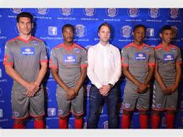 Manchester united's new home kit is inspired by the club's crest, utilising gold and black lines on the famous red jersey. Supersport United Kit Futbol Kits Liverpool 2010 11 Matsatsantsa Los Chicos Ostentosos Los Que Marcan Tendencia Pictures Lights