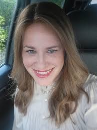 Aliza Feldman's Instagram, Twitter & Facebook