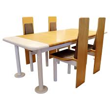 The table hides two drawers on opposite sides. Mid Century Modern Dining Room Sets 503 For Sale At 1stdibs