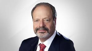 Oscar Leeser leading El Paso mayoral race with runoff likely