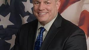 Former South Dakota DCI agent guns for Lincoln County sheriff