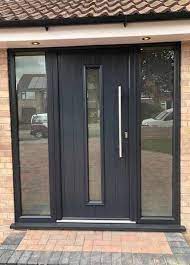 Tailored to your exact specifications, a wide range of classic and contemporary door designs, colours, glazing and matching side panels, handles and hardware await. Modern Composite Doors Dorset Composite Door Prices Weymouth