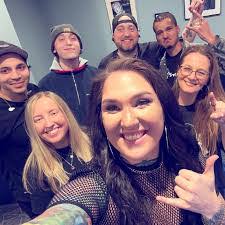 Sandy Lacombe's Instagram, Twitter & Facebook