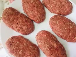 Panggang patty di teflon yang sudah diberi 2 sendok margarin dengan api kecil, balik, lanjutkan hingga matang, angkat sisihkan. Cara Buat Prosperity Burger Homemade Sedap Pedas Boleh Letak Sos Lada Hitam Banyak Mana Suka Vanilla Kismis