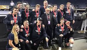 Wrestlers win five men's, two women's national titles in Texas