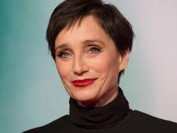 Kristin Scott Thomas: la gran tragedia de su vida y una madurez con estilo
