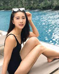 Serene lim, 林宣妤 (miss astro chinese international 2016), rimowa taking flight launch. å¤šåœ– è¯å§äºžè»æž—å®£å¦¤æ°´ç€é¨·é•·è…¿ç¶²æ°'ç™¼ç¾äº®é»ž éš»è…³å¤šè™•ç˜€å'— é¦™æ¸¯01 å³æ™‚å¨›æ¨‚