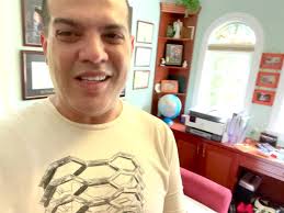 Hugo Quiñones make up