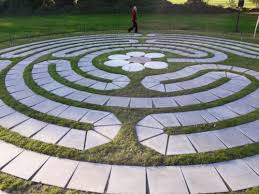 Juli 1939 sowie erweiterung und neuverordnung vom 10. Die Schonsten Labyrinthe Von Gernot Candolini