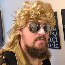 The Daily Comedic Times of Tõd