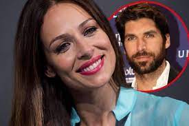 El sorprendente plan de Eva González para huir de los conflictos de Cayetano Rivera