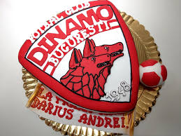 The two red dogs in the club's crest represent radu and ion nunweiller, brothers who played for the club in the 1960s and 70s. Tort Dinamo Bucuresti Cofetaria Paradis