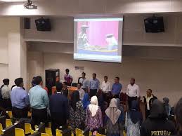 Kemasukan dengan sijil pelajaran malaysia / vokasional (spm/spmv). Hal Ehwal Pelajar Dan Alumni Fakulti Sains Sukan Dan Kejurulatihan Upsi 2021