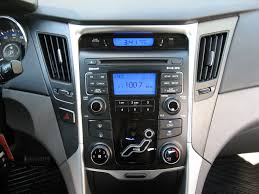 See the complete standard interior features for 2011 hyundai sonata along with exterior and mechanical features. Must See Like New 2011 Hyundai Sonata Gls