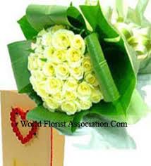 Send christmas wreaths, christmas flower arrangements, christmas centerpieces, poinsettia & christmas gifts through flora2000 for a magical holiday. Send Flowers To Greece Same Day Flower Delivery In Greece Florist In Greece