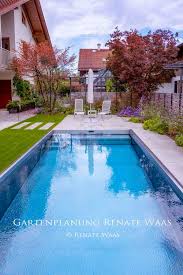 Moderner Garten Mit Pool Und Pergola Pool Im Garten Moderner Garten Gartenplanung