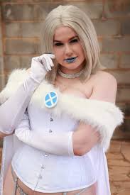 I love doing makeup transformations and cosplays. Twoucan Diamonds ã®æ³¨ç›®ãƒ„ã‚¤ãƒ¼ãƒˆ ã‚³ã‚¹ãƒ—ãƒ¬