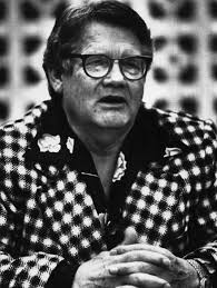 Flamboyant Texas swindler Billie Sol Estes dies at 88