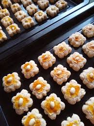 Masukkan minyak mazola hingga membentuk doh. Biskut Mazola Legend Gebu Cair Di Mulut 5 Bahan Je Nak Buat Pun Senang Sangat Pa Ma