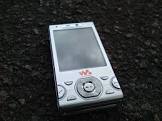 Sony Ericsson W995