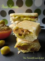 Paninis A La Viande Hachee Recette Panini Alimentation Viande Hachee