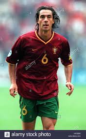 Amar sem medos já disponível aqui! Paulo Sousa Portugal Inter Milan Brussel Euro 2000 20 Juni 2000 Stockfotografie Alamy