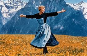 Ideal para beber em grandes quantidades, como churrascos, encontros de amigos e happy hour. A Novica Rebelde Completa 50 Anos E Julie Andrews Faz 80 Venha Subir Nessas Colinas Virgula