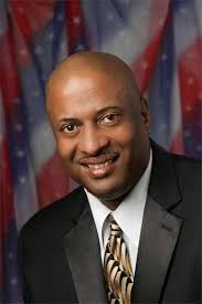 Two candidates vying to unseat incumbent Underwood in Chester sheriff race 