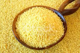 Recept za okusne mesne kroglice iz mletega mesa in kuskusa. Kuskus Stockfotos Freeimages Com