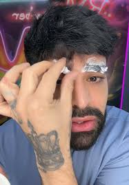 Cómo lograr cejas pobladas en minutos