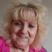 Lena Erickson's Instagram, Twitter & Facebook