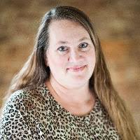 Dawn Risner's Instagram, Twitter & Facebook