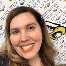 Lauren Snodgrass's Instagram, Twitter & Facebook