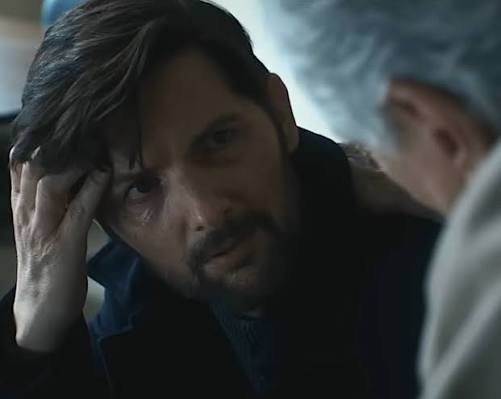 Netflix trailer alert! Adam Scott, Robert De Niro, and Michelle Monaghan in  the serial killer thriller 'The Whisper Man', an adaptation of Alex North's  bestselling novel. Watch the trailer + get the