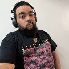 Kevin Hose's Instagram, Twitter & Facebook