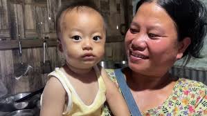 Mushroom season + UNEXPECTED CUSTOMERS AT MY HOTEL+ COOKING