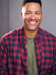 Thomas Pierce (@iamthomaspierce) • Instagram photos and videos