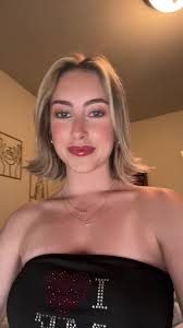 Camille Busch (@littymillie90210)